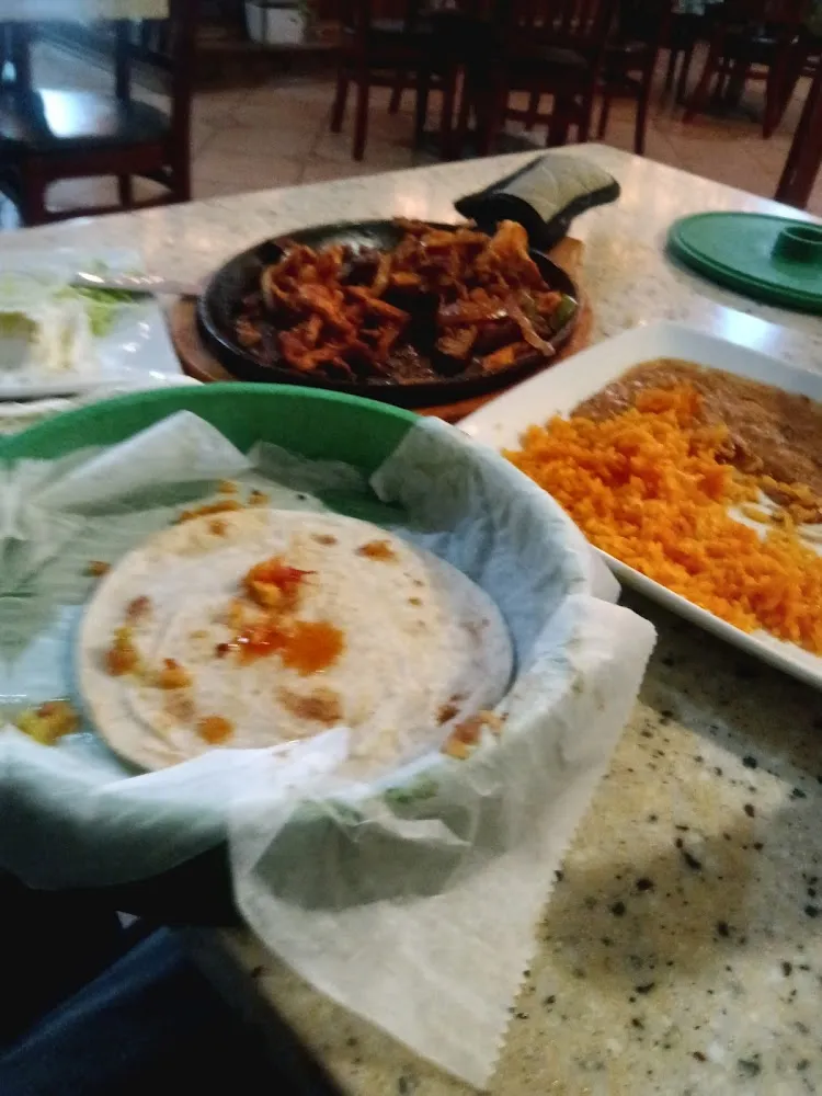 Fajitas De Camaron